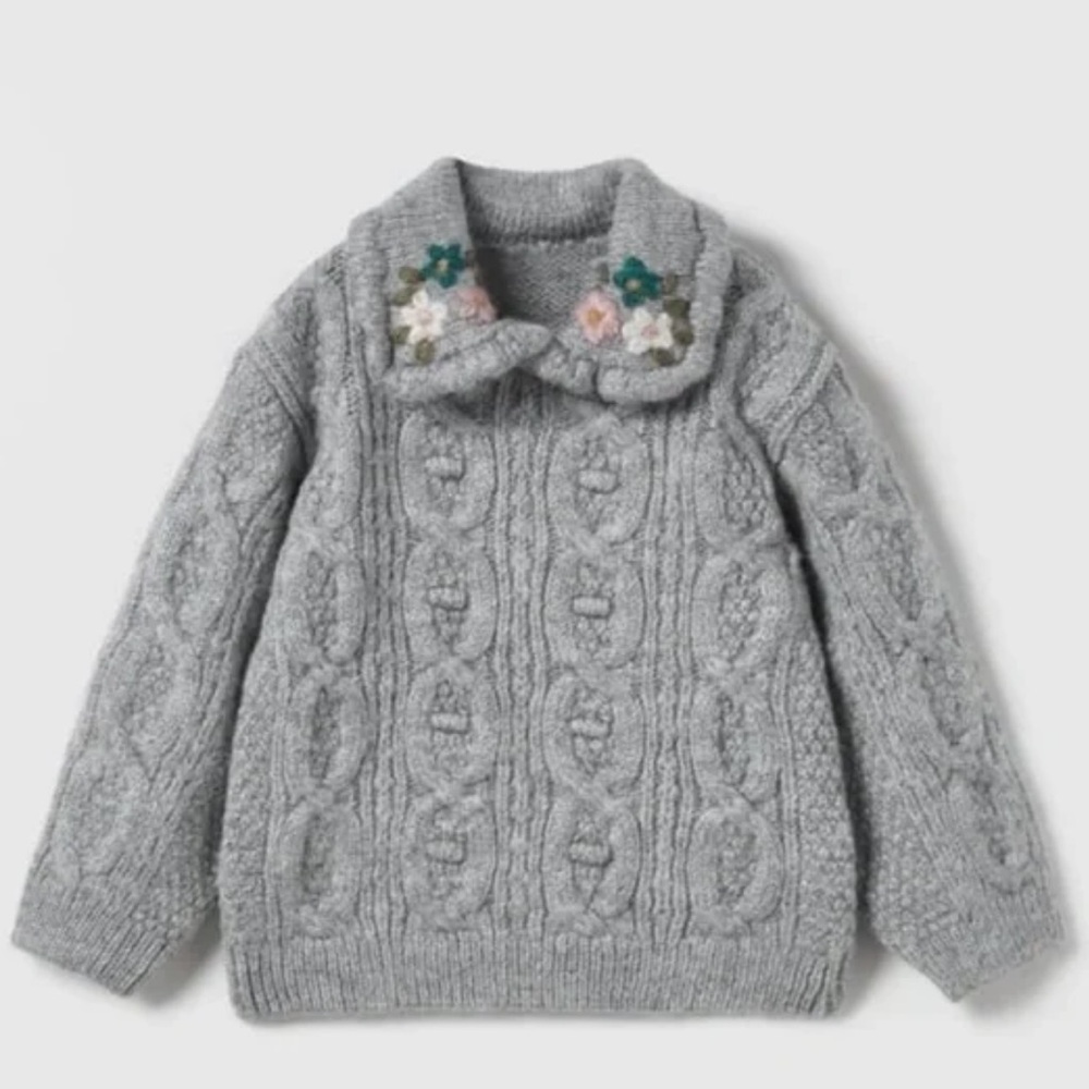 Gray Cable Knit Sweater with Floral Collar
